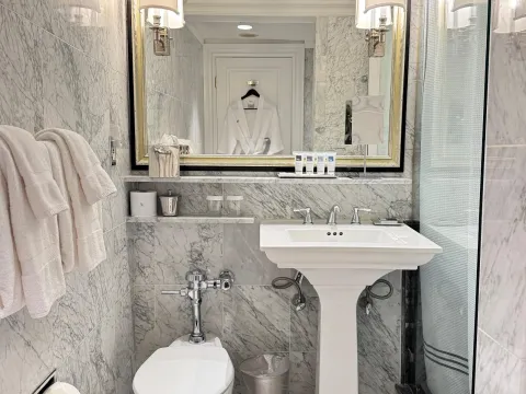 The Eliot Suite Hotel