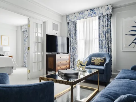 The Eliot Suite Hotel