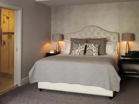 The Lenox